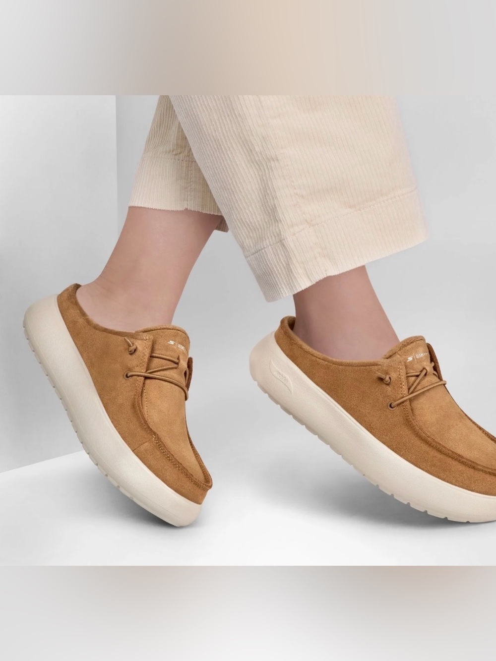 Skechers Air-Cooled Arch Fit Tan Size 7.5